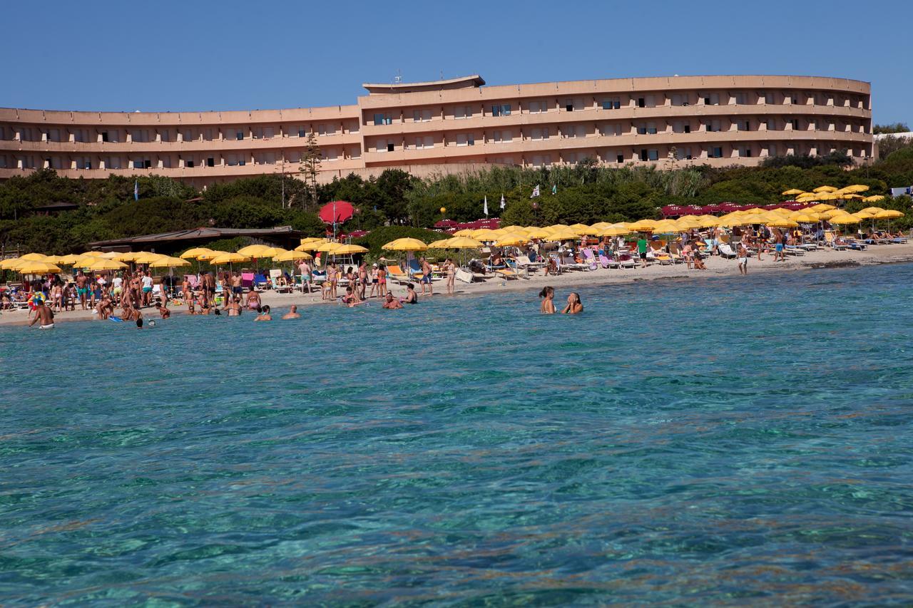 Club Esse Roccaruja Hotel Стинтино Екстериор снимка