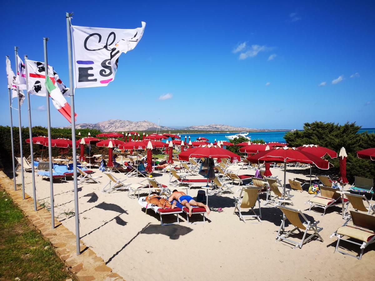 Club Esse Roccaruja Hotel Стинтино Екстериор снимка